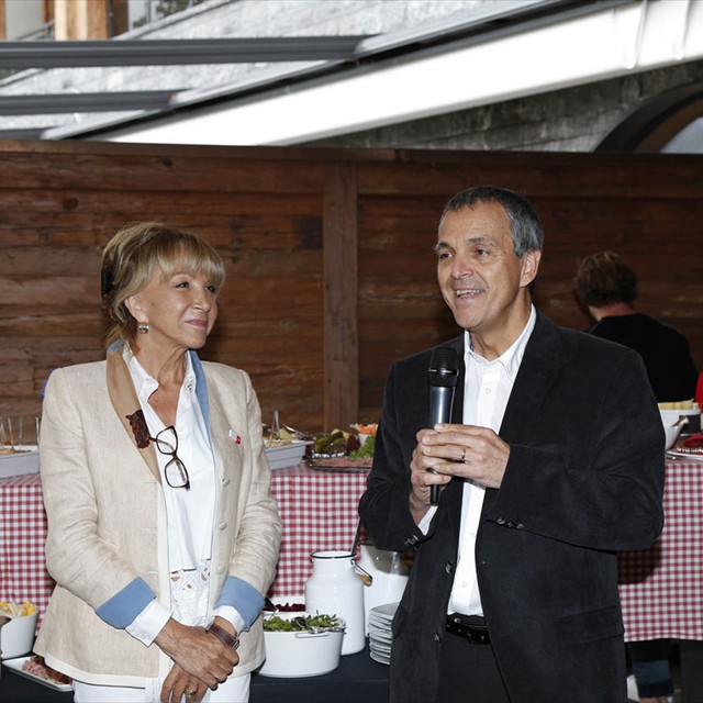 Evelyne Pen de Castel-Sogny et le  Professeur Pierre-Yves Dietrich