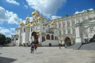 Place des Cathédrales à l'inérieur du Kremlin (c)G.A.-D