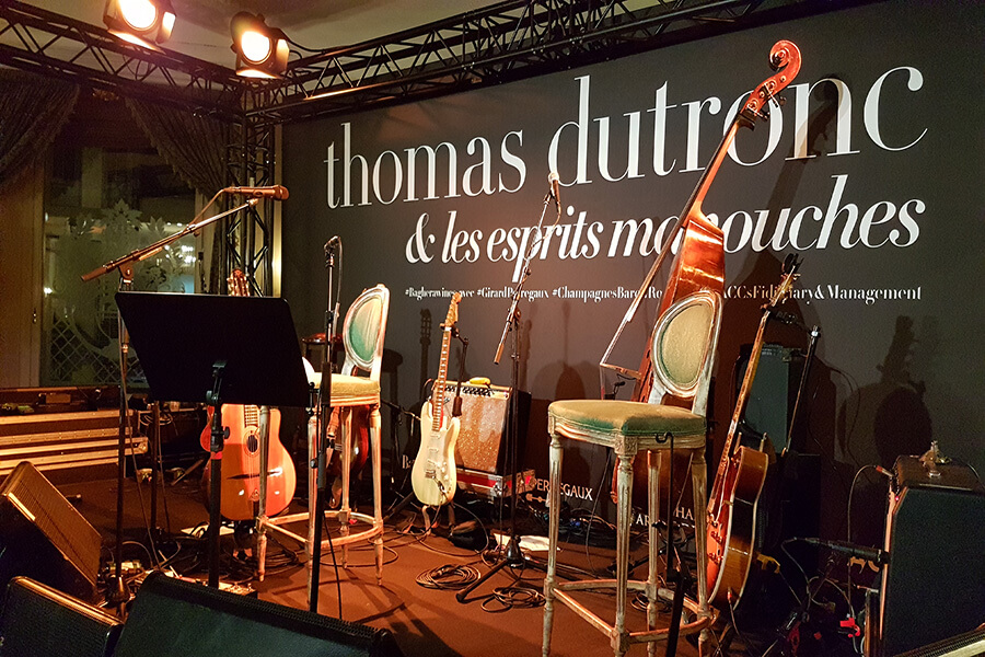 Cocktail Wine & Music la scène prête à accueillir Thomas Dutronc (c) GAD
