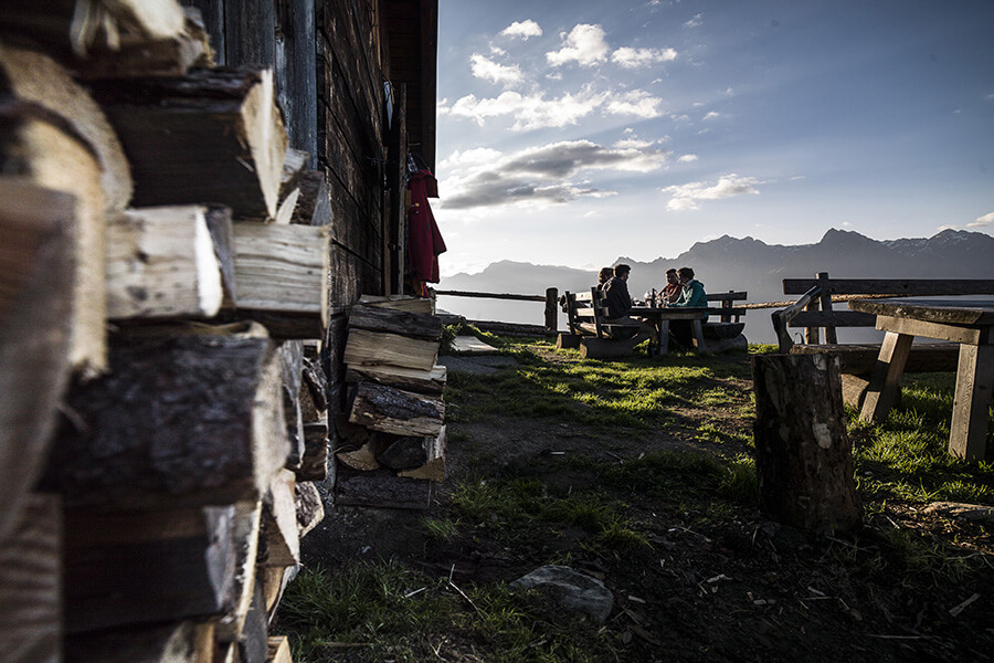 Picnic à la cabane du Paradies Chasa da Fö