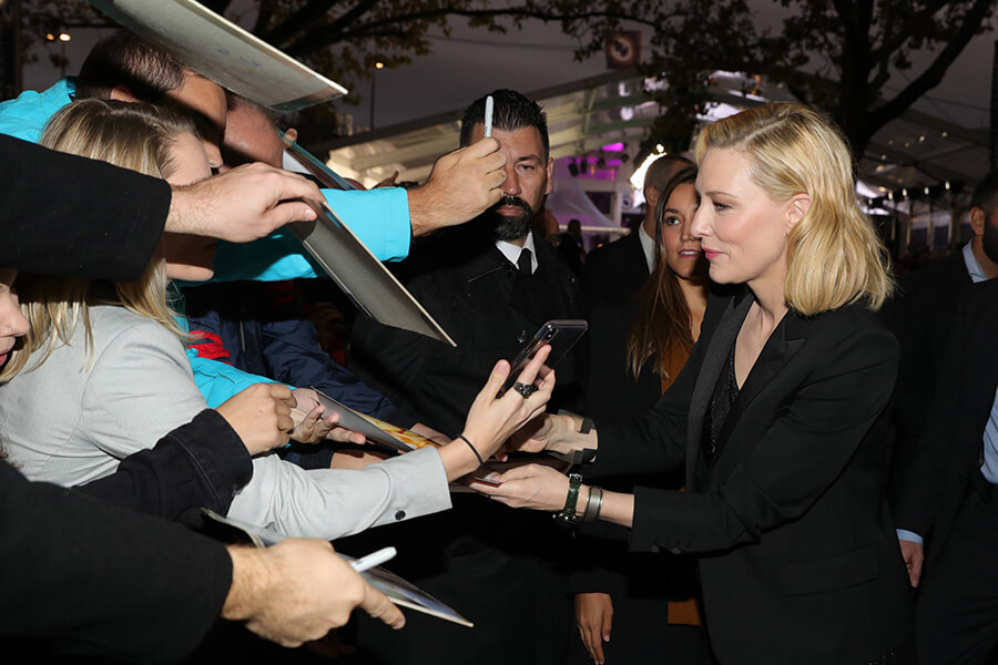 Arrivée de Cate Blanchett à l' Award Night