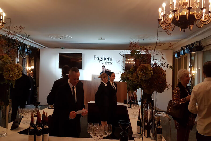 Baghera wines cocktail au Beau Rivage Genève en avant première des ventes.jpg
