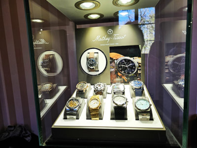 Mathey-Tissot la marque suisse créé des garde-temps à quartz ou mécaniques stylés et élégants (c) GAD